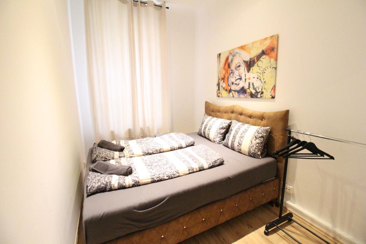 Private Double Bedroom Rf2 Vienna Exterior photo